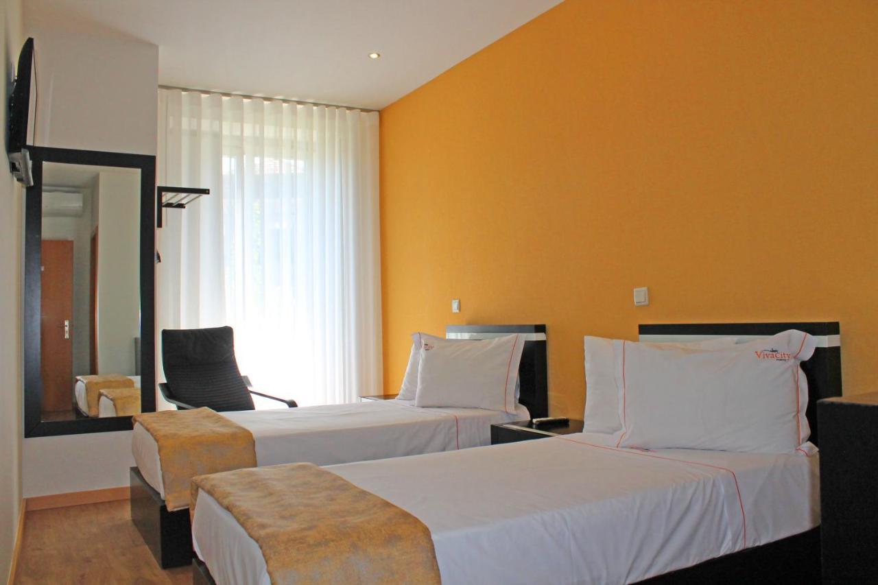 Quarto Superior com Cama de Casal ou 2 de Solteiro e Varanda